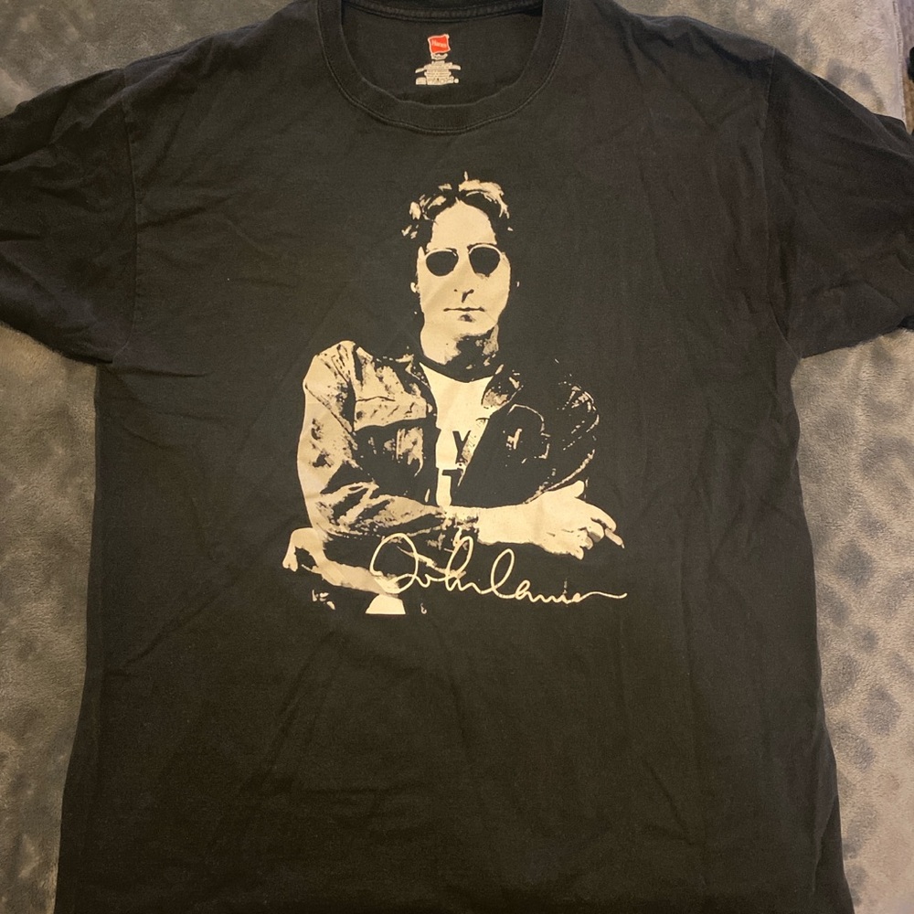 Black Short Sleeve Graphic Tee